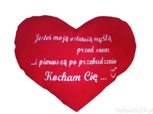 Poduszka serce z haftem  